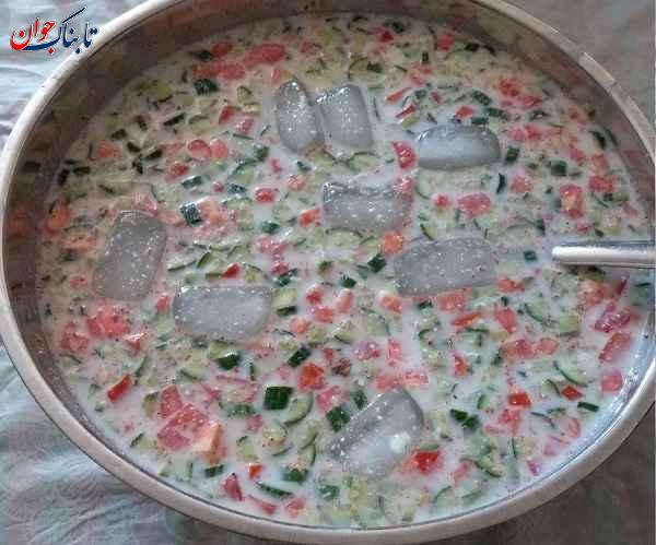 ۳ طرز تهیه آب دوغ خیار عالی به سبک ساده و شاهانه