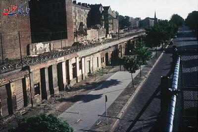 عکس گرفته شده از فراز دیوار برلین که بخش شرقی را نشان می دهد. ژوئن 1968

